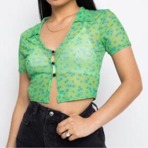 Daisy Street  green semi mesh top cropped fit Size M
